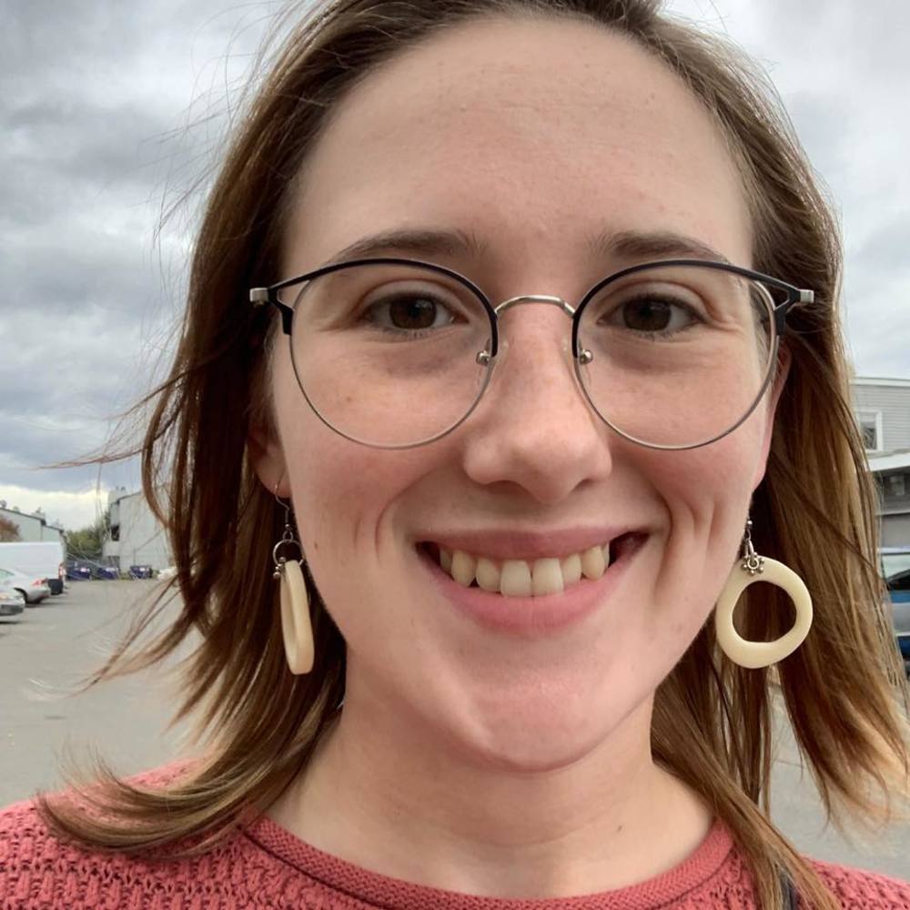 Meet your Posher, Elizabeth